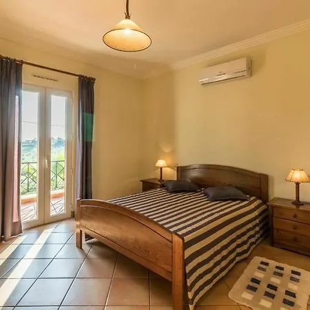 Guia Sleeps 8 Pool Air Con Wifi * Guia (Faro)